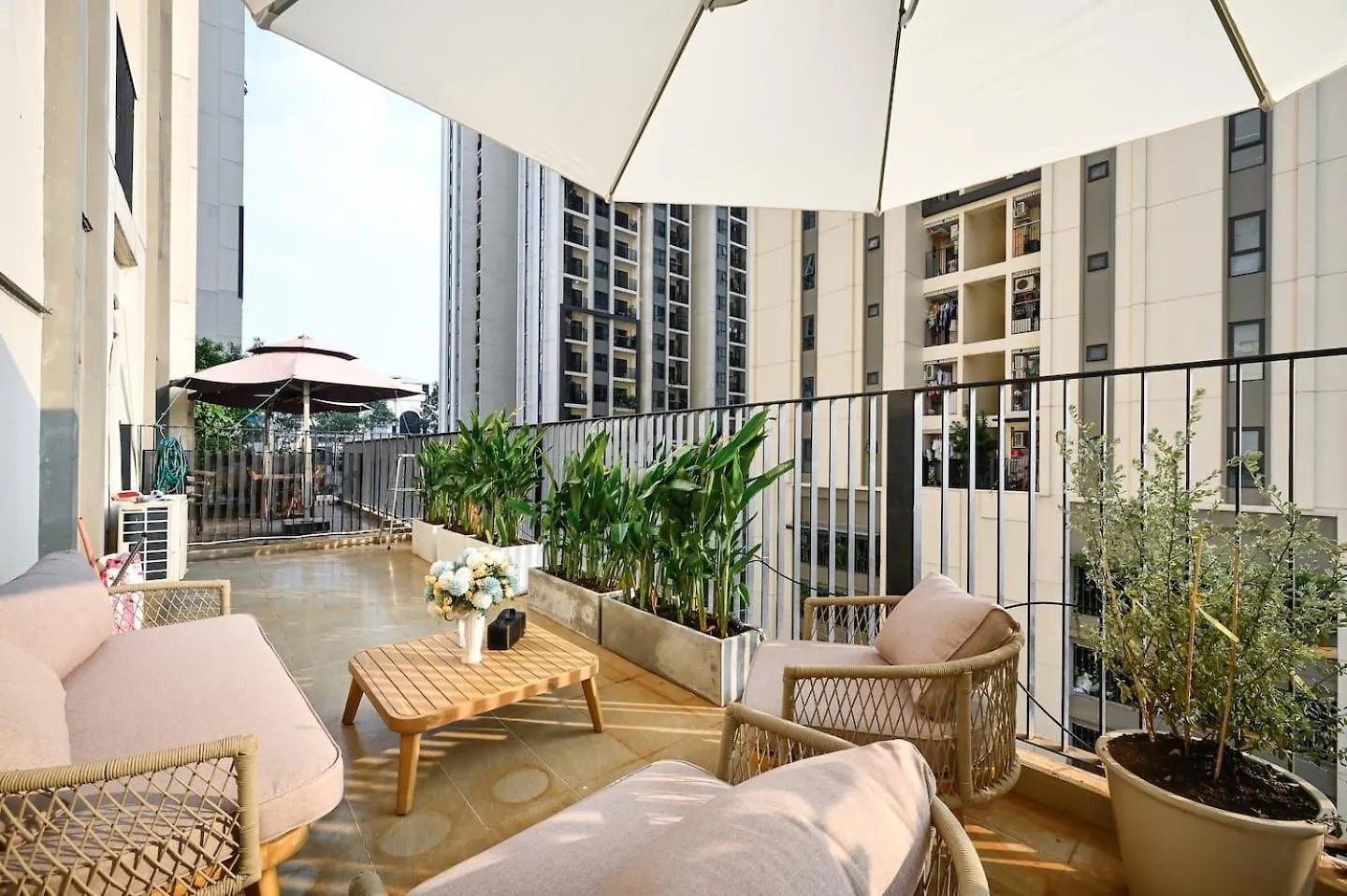 Ha Do Centrosa - Luxury Central Point Ho Chi Minh City